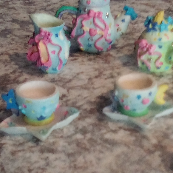 Mini 2 inch ceramic ballerina tea pot set with saucers, cups creamer pitcher - Picture 8 of 9